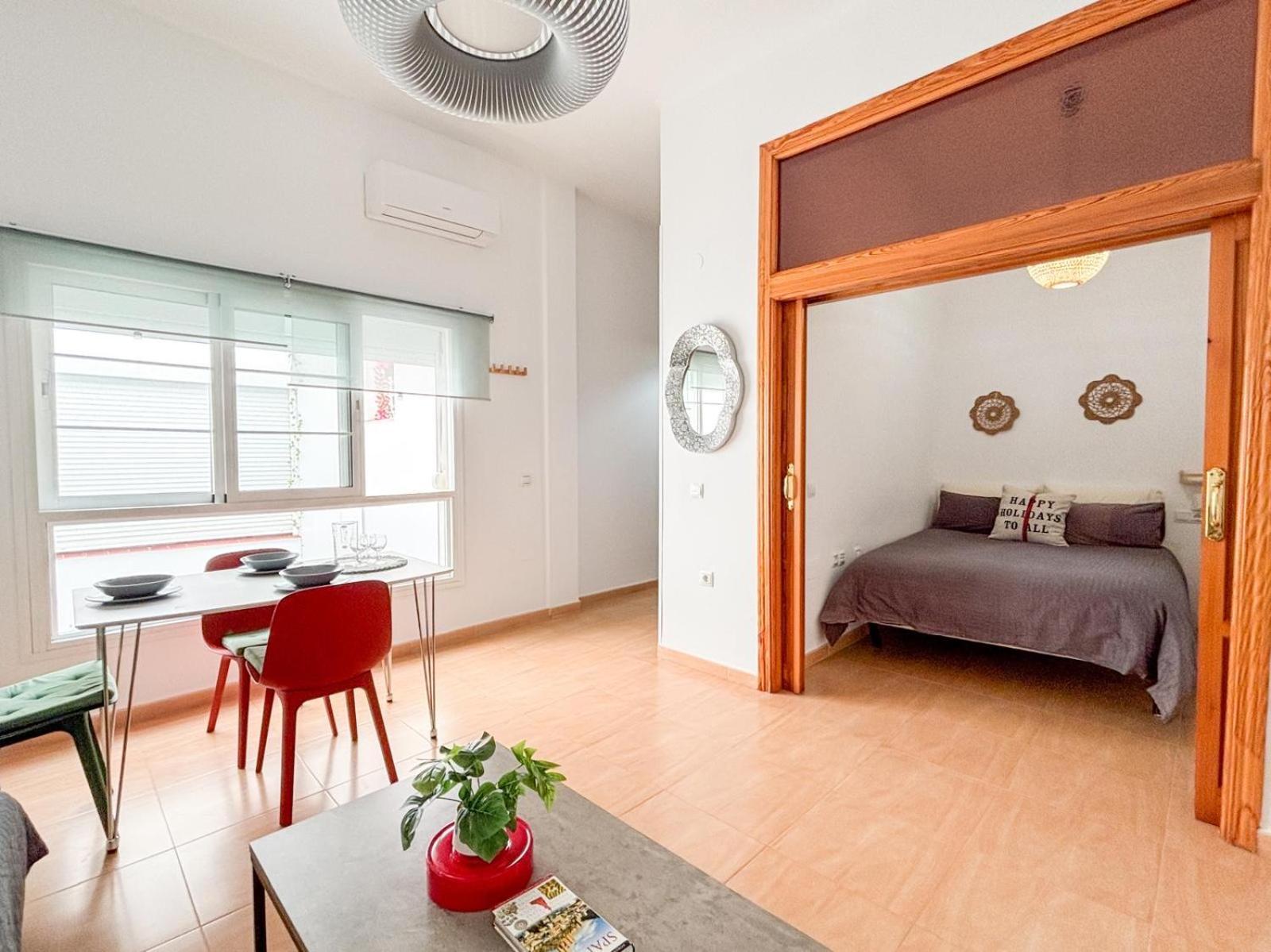 Plz De La Merced Apartamentos Solera Малага Екстер'єр фото